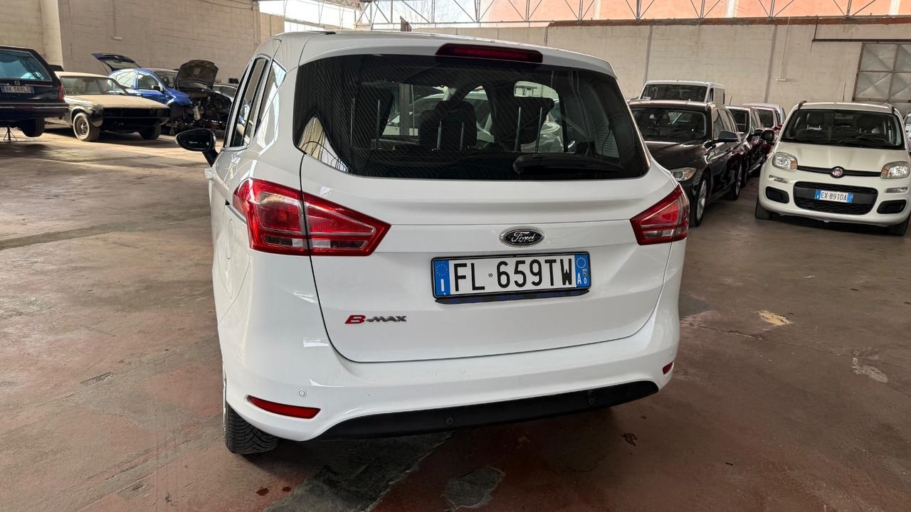 Ford B-Max 1.5 TDCi 75 CV Business Titanium