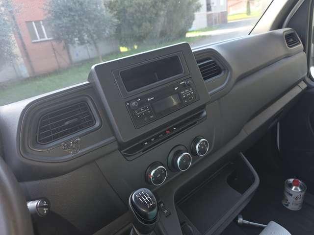 Renault MASTER 7 POSTI