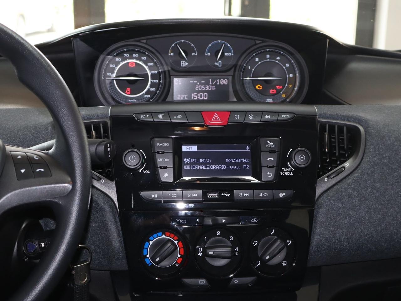 Lancia Ypsilon Silver 1.0 FireFly MHEV #10555