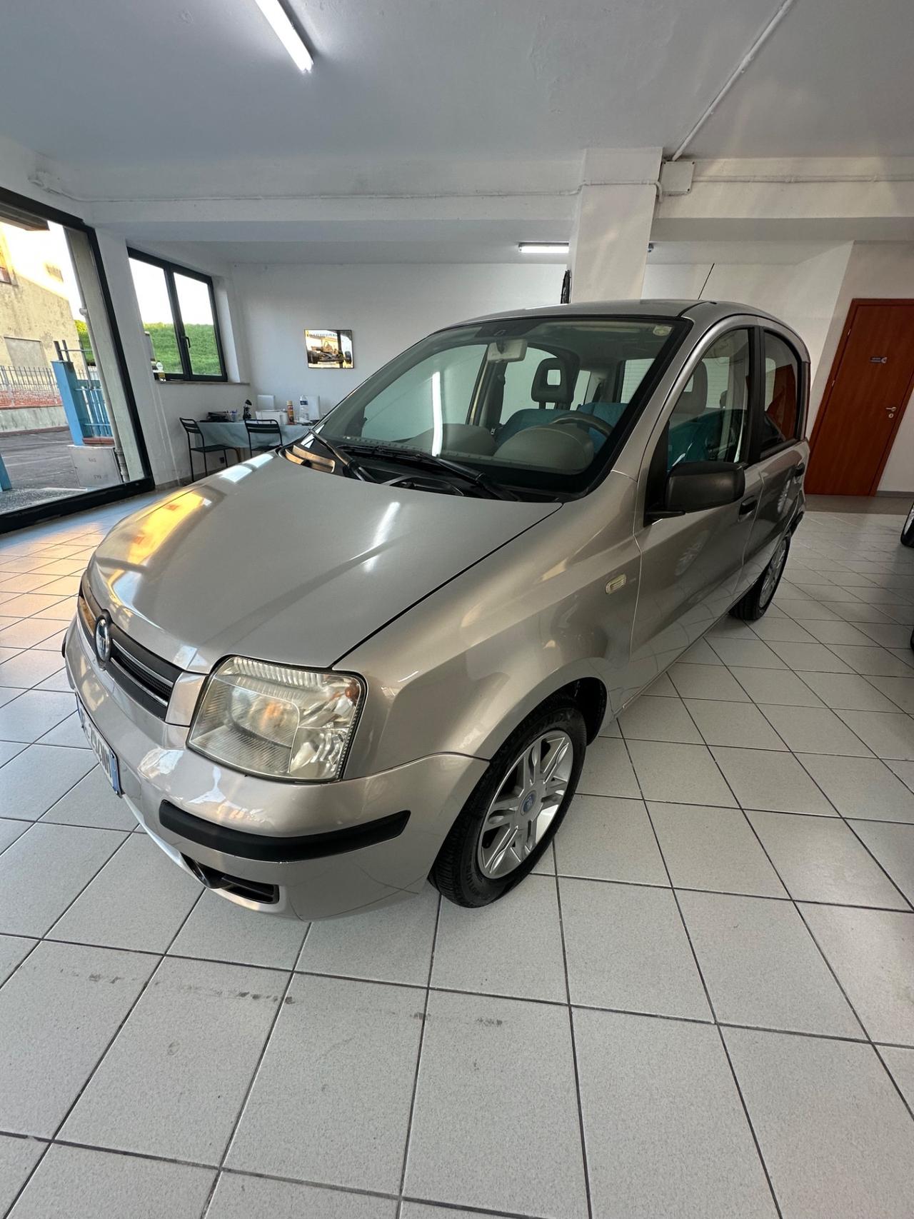 Fiat Panda 1.2 Emotion