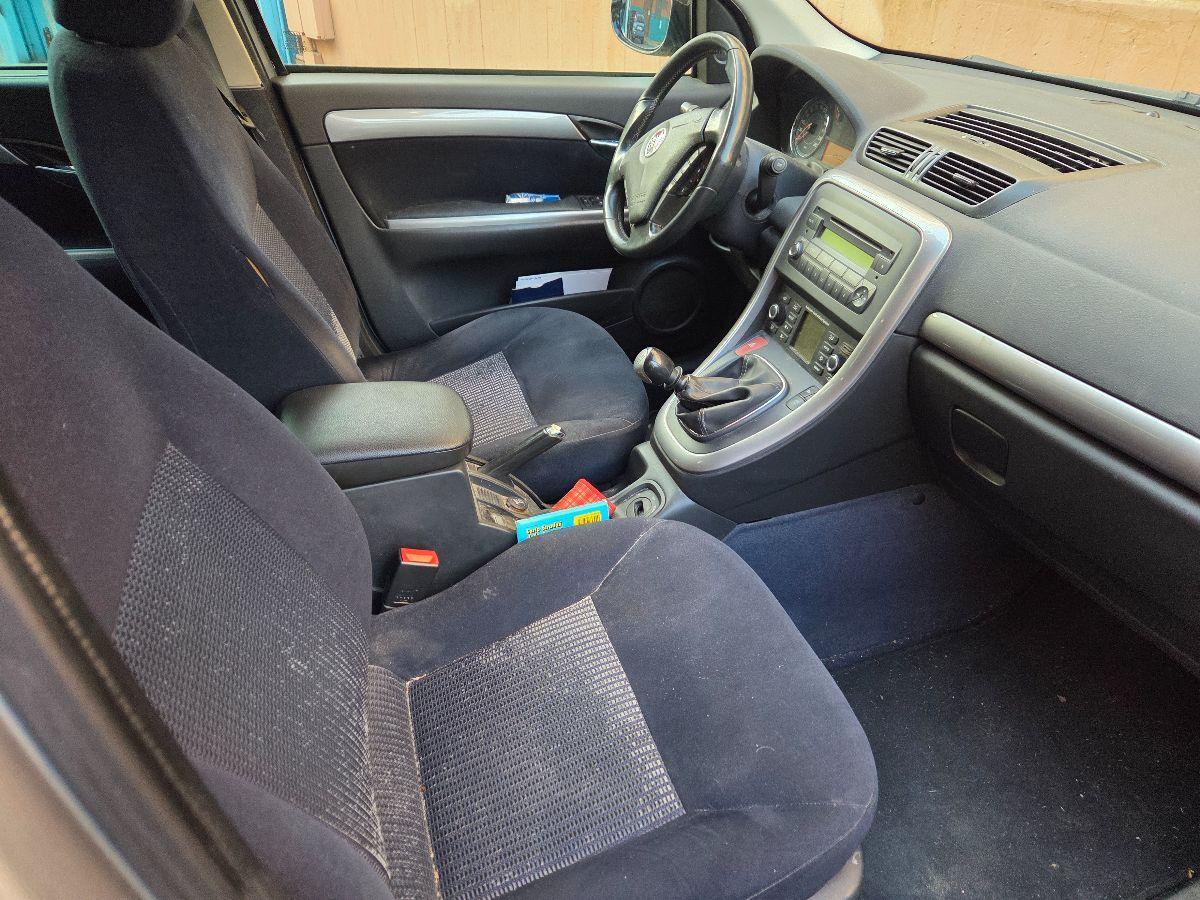 FIAT - Croma - 1.9 Multijet 16V Emotion