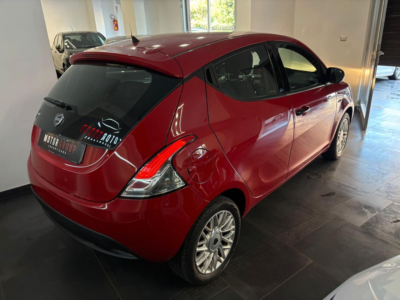 Lancia Ypsilon 1.2 69 CV 5 porte GPL Ecochic Gold