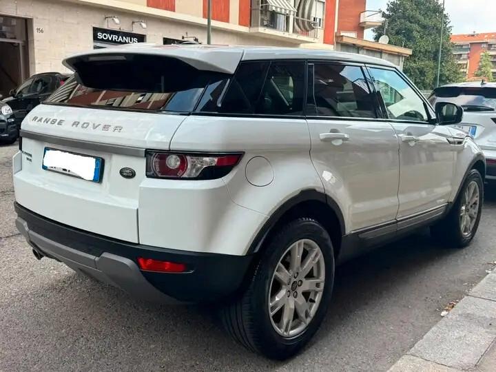 Land Rover Range Evoque 2.2 TD4 5p. Pure Tech Pack