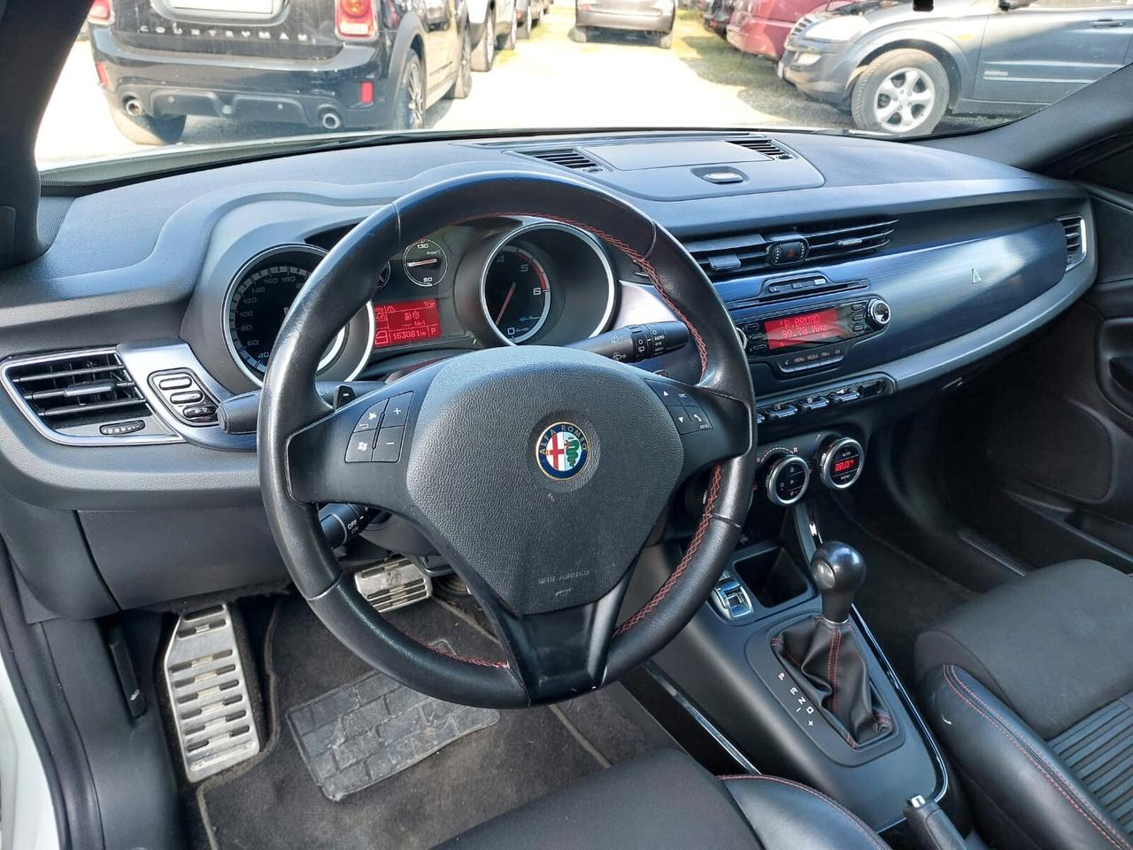 Alfa Romeo Giulietta 2.0 JTDm-2 170 CV TCT STUPENDA