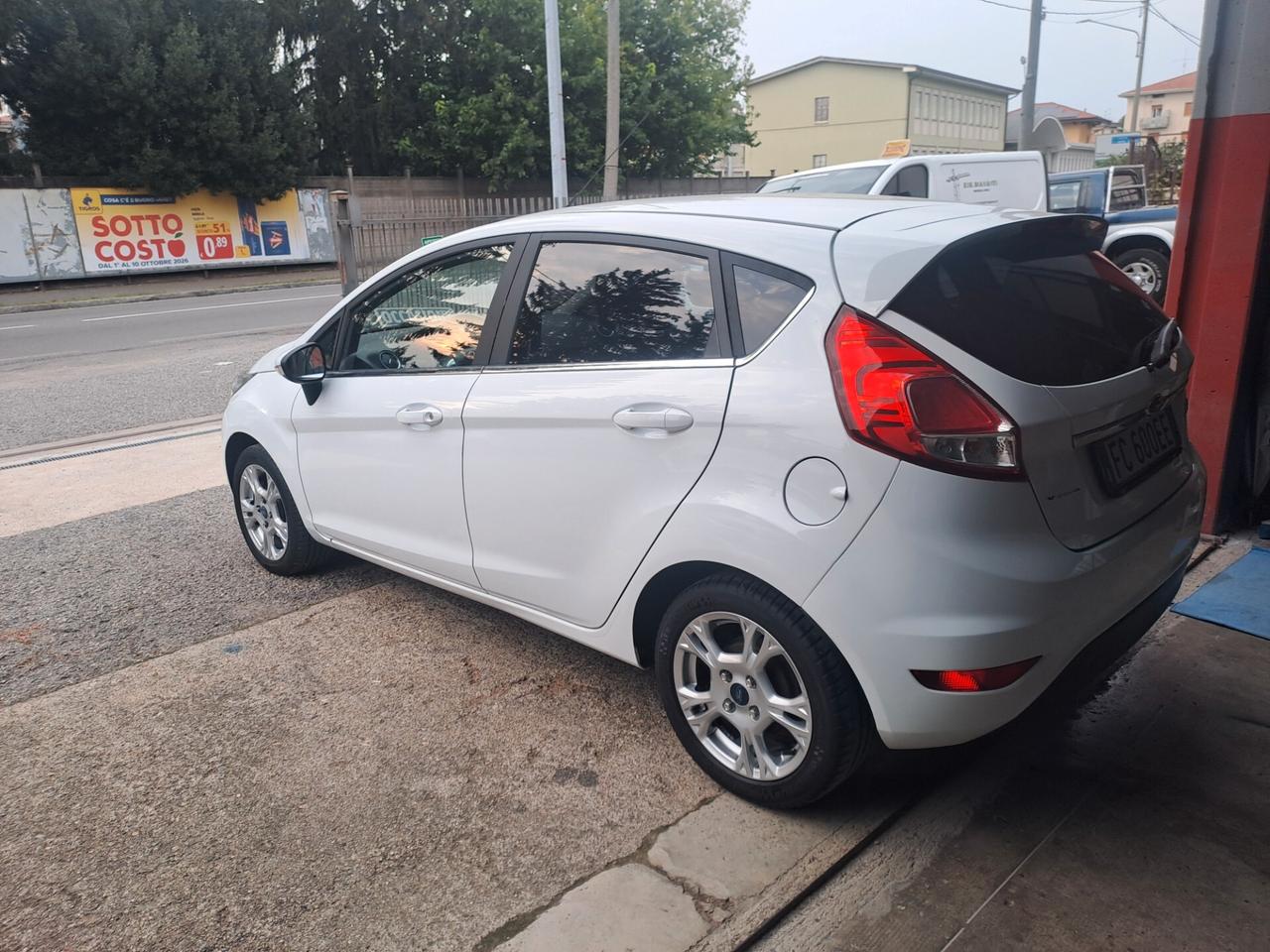 Ford Fiesta 1.0 80CV 5 porte Titanium