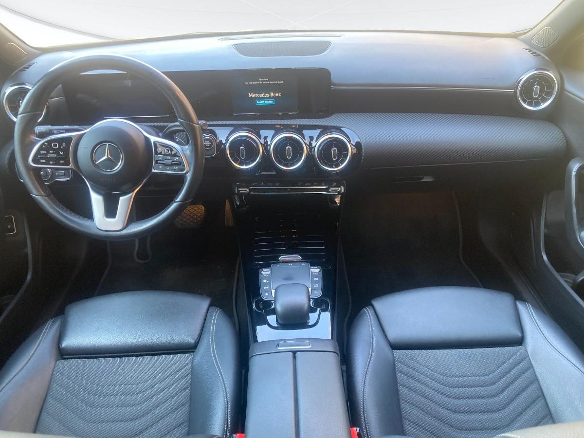 Mercedes-Benz A 250 e eq-power Business Extra auto