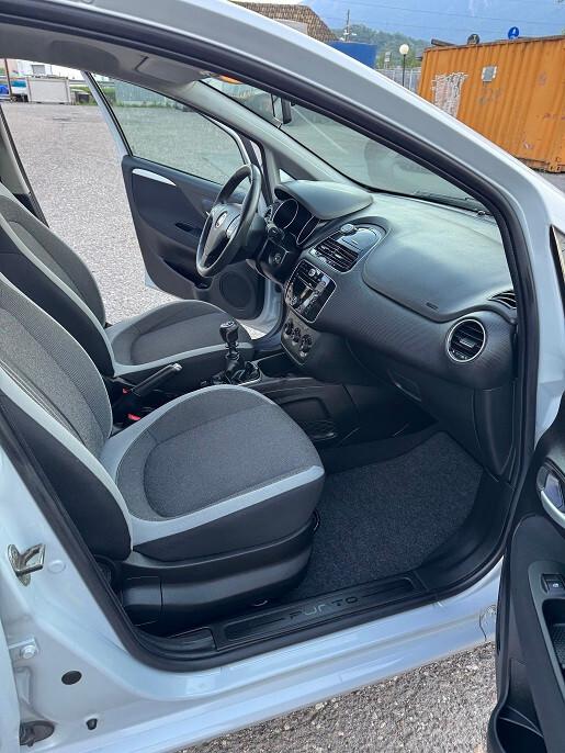 Fiat Punto Evo 5p 1.2 Benz Blue&Me s&s 75cv