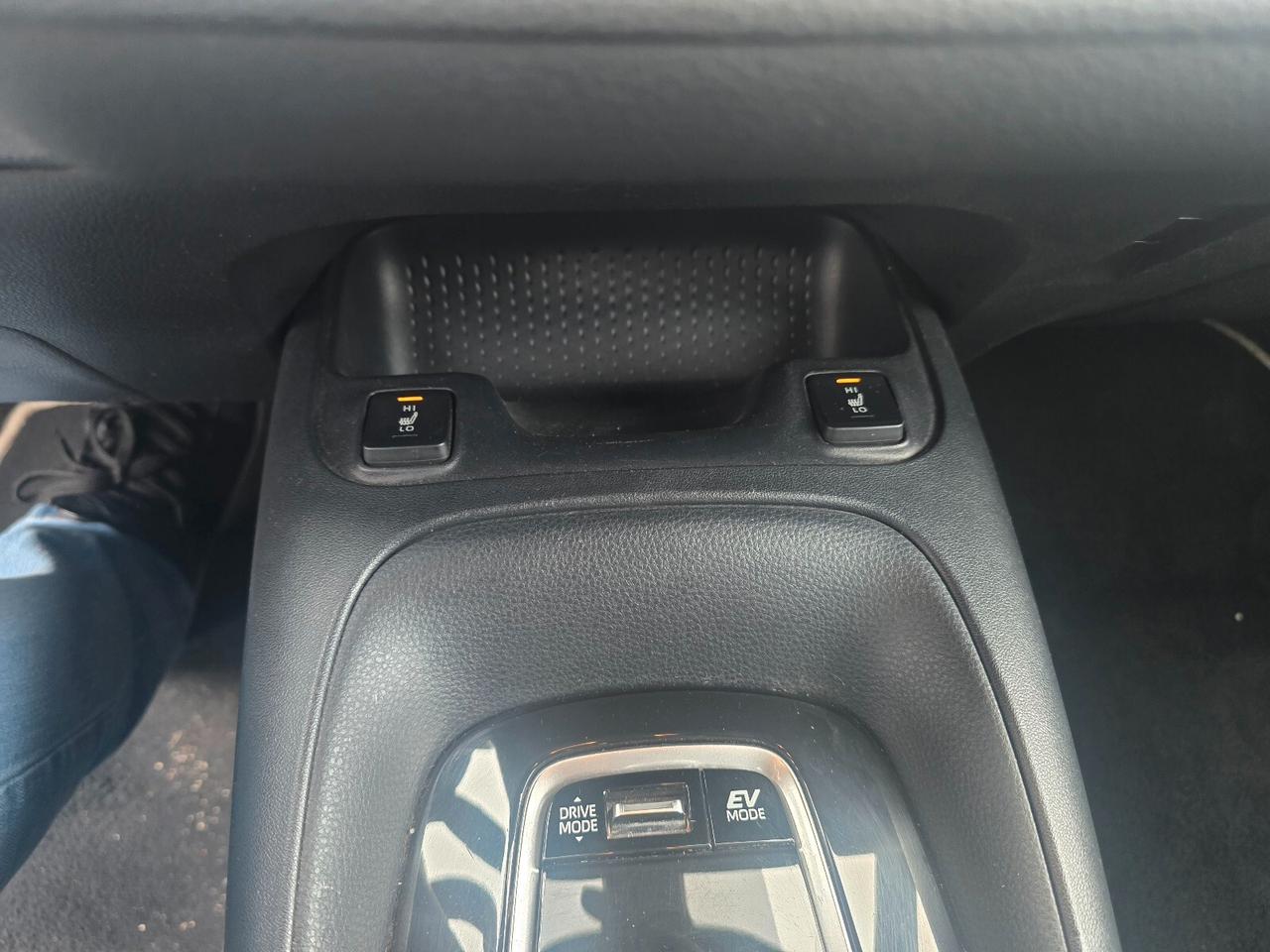 Toyota Corolla 1.8 Hybrid Style