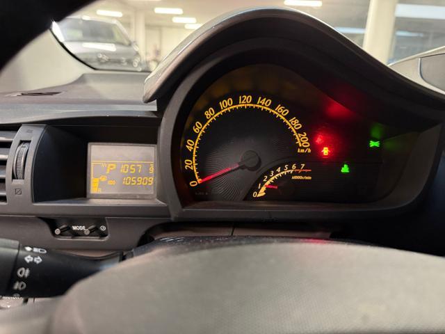 TOYOTA iQ 1.3 Executive Automatica