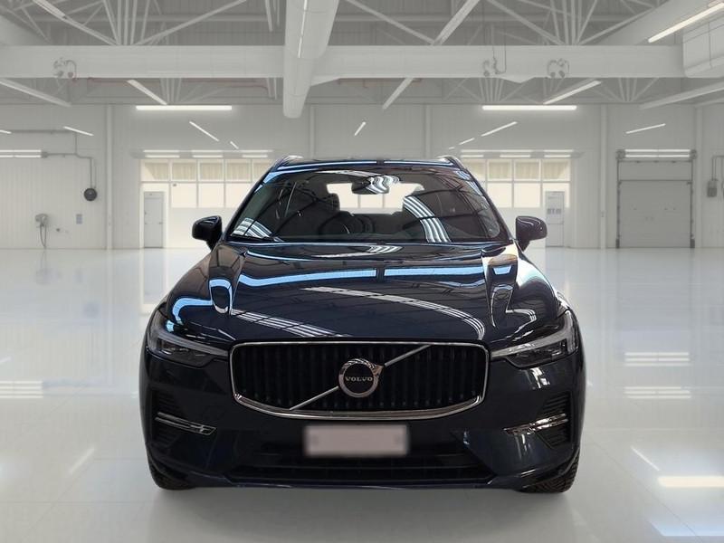 VOLVO XC60 B4 D AWD AUTOMATICO ESSENTIAL 5 PORTE SUV