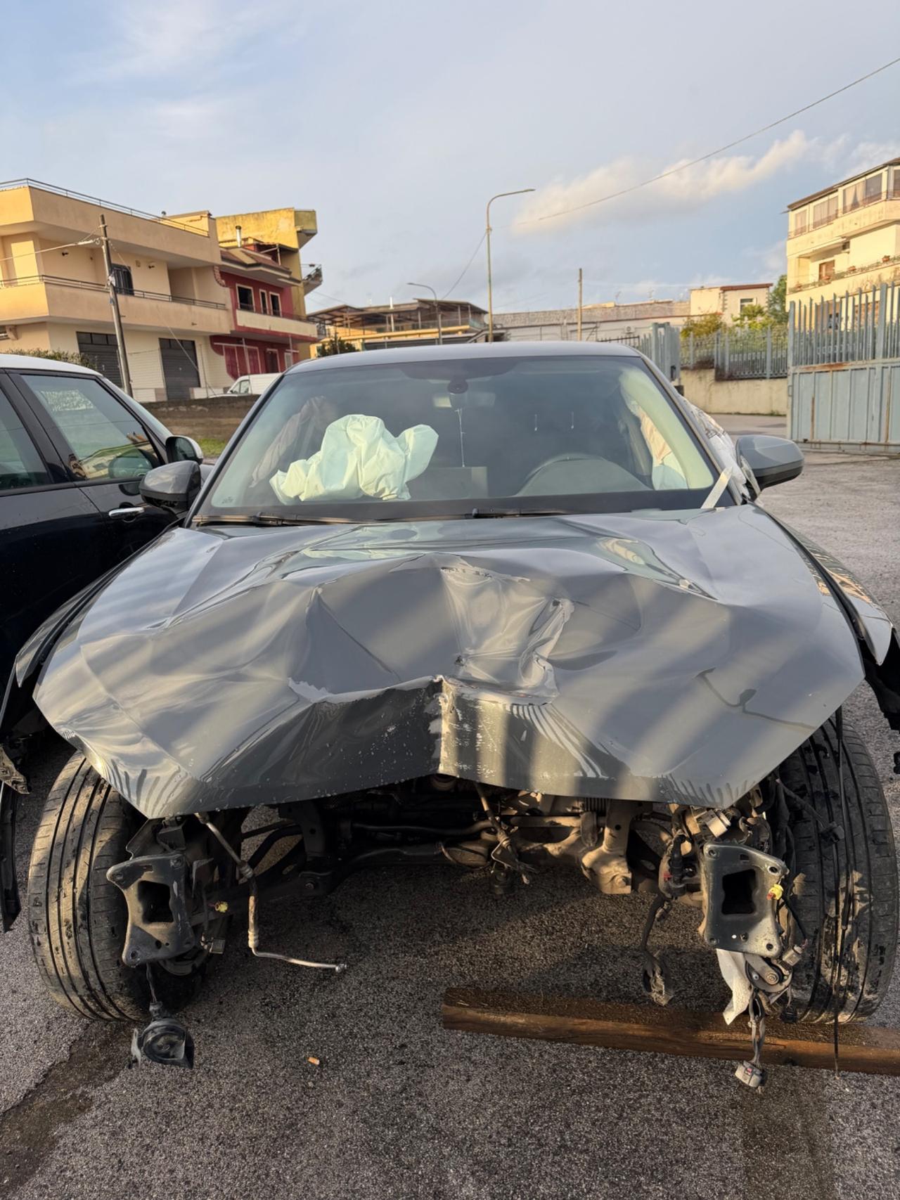 Audi Q2 30 TDI S tronic Business Design