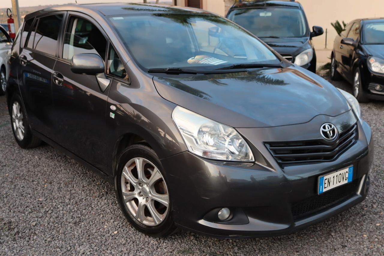 Toyota Verso 2.0 D Style 7 posti