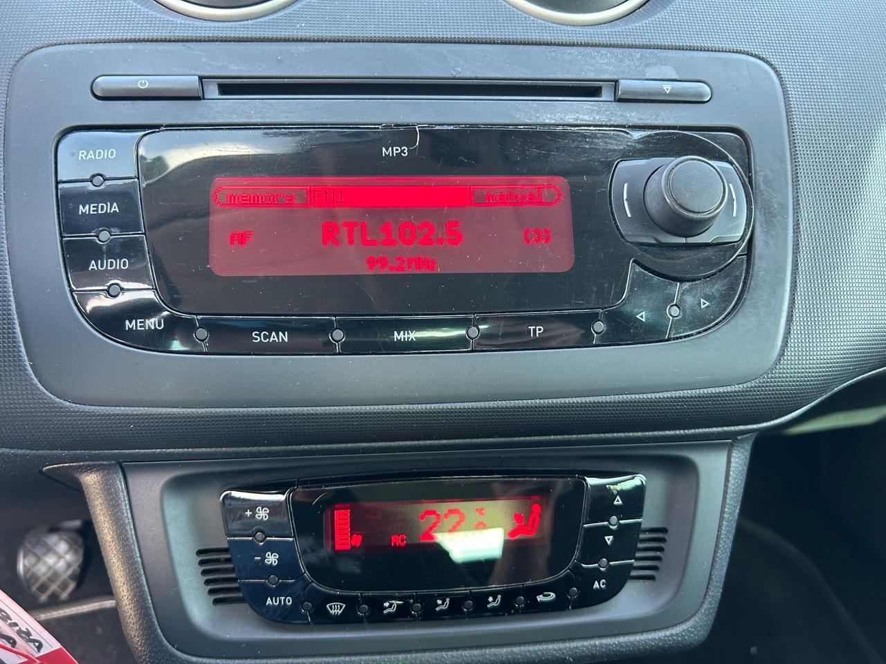 Seat Ibiza ST 1.6 TDI 105 CV CR DPF Sport