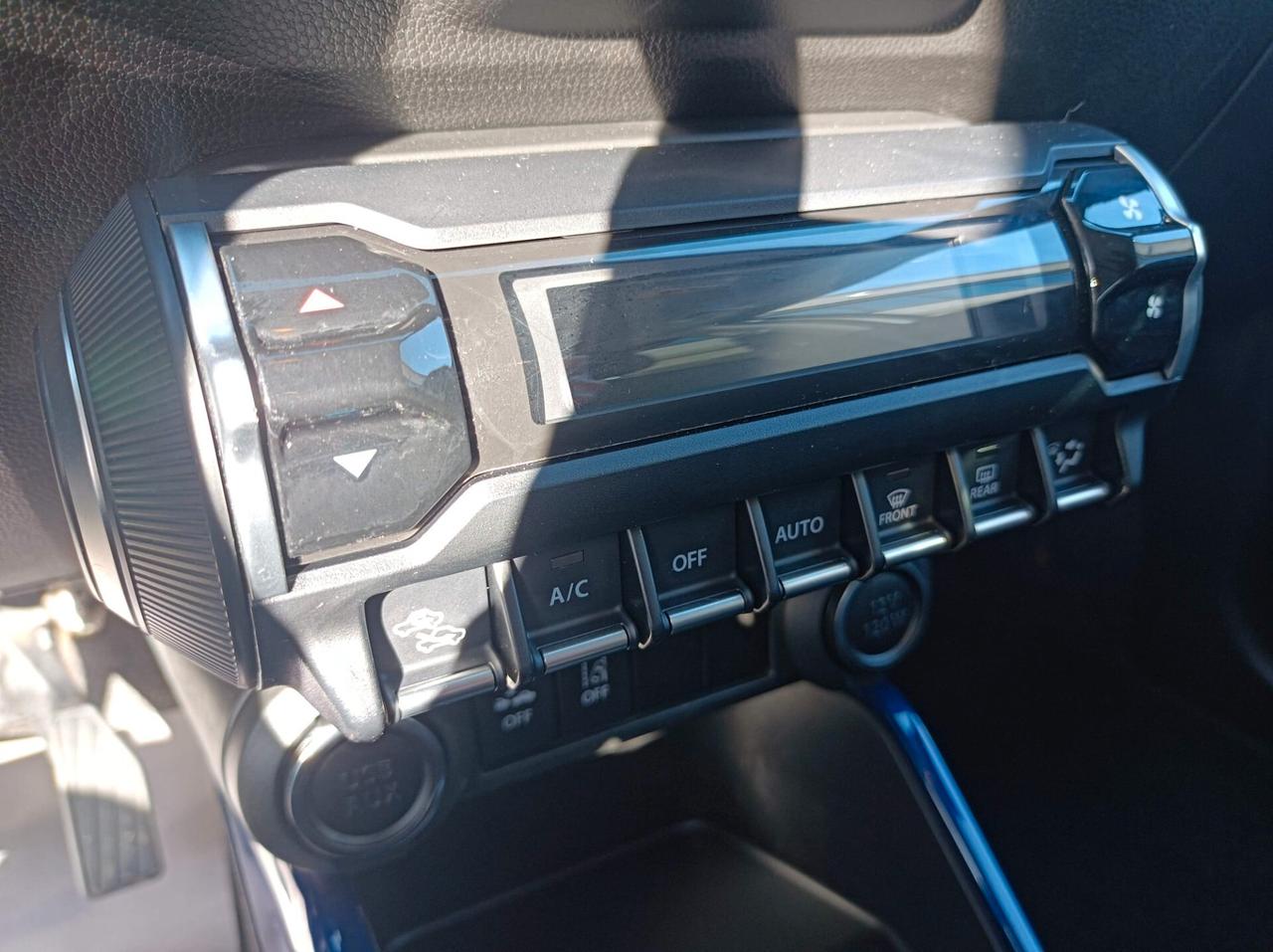 Suzuki Ignis 1.2 Hybrid Top