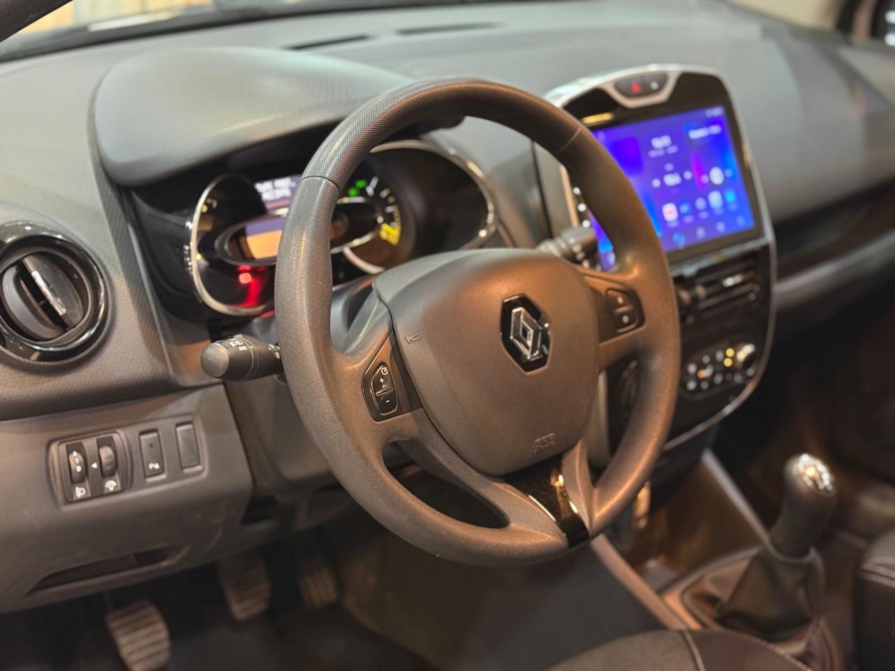 Renault Clio 5p 1.5 dci Live 75cv NEOPATENTATI !