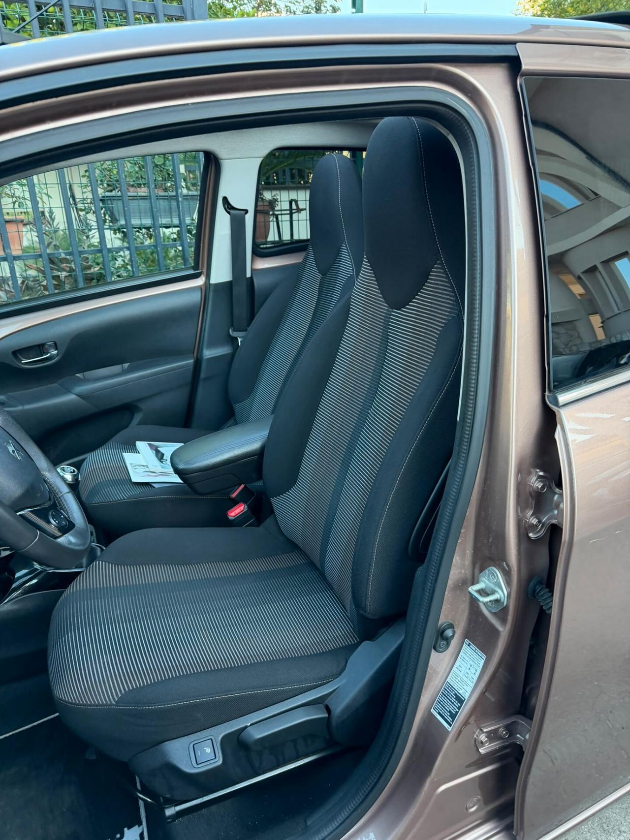 Peugeot 108 VTi 68 5 porte Active TOP!