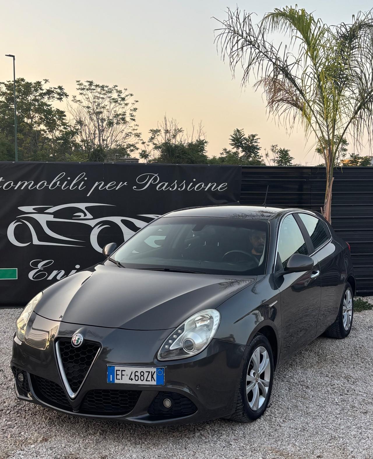 Alfa Romeo Giulietta 1.6 JTDm-2 105 CV Exclusive