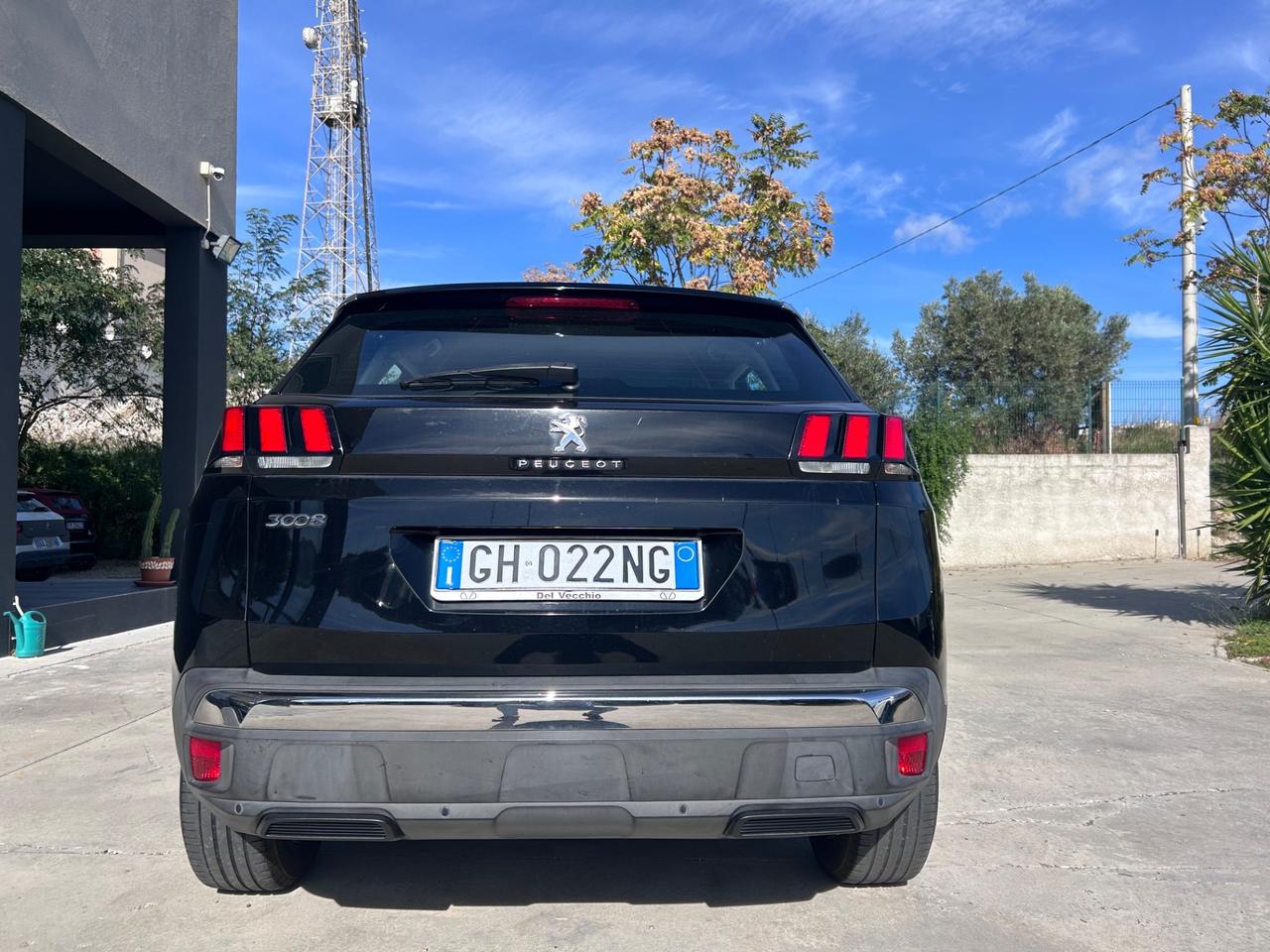 Peugeot 3008 BlueHDi 120 S&S EAT6 Allure