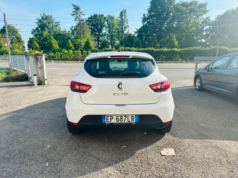Renault Clio 1.2 75CV 5 porte Wave