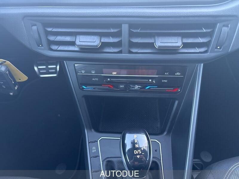 Volkswagen Polo VI 2022 1.0 tsi R-Line 95cv dsg