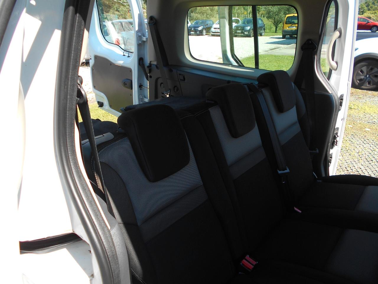 Renault Grand Kangoo 1.5 dci 110 cv 7 POSTI