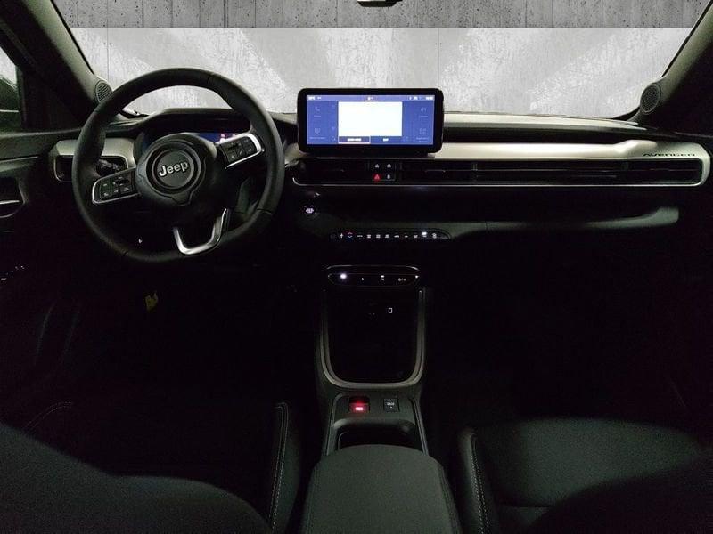 Jeep Avenger 1.2 turbo e-hybrid mhev Altitude fwd 110cv edct6