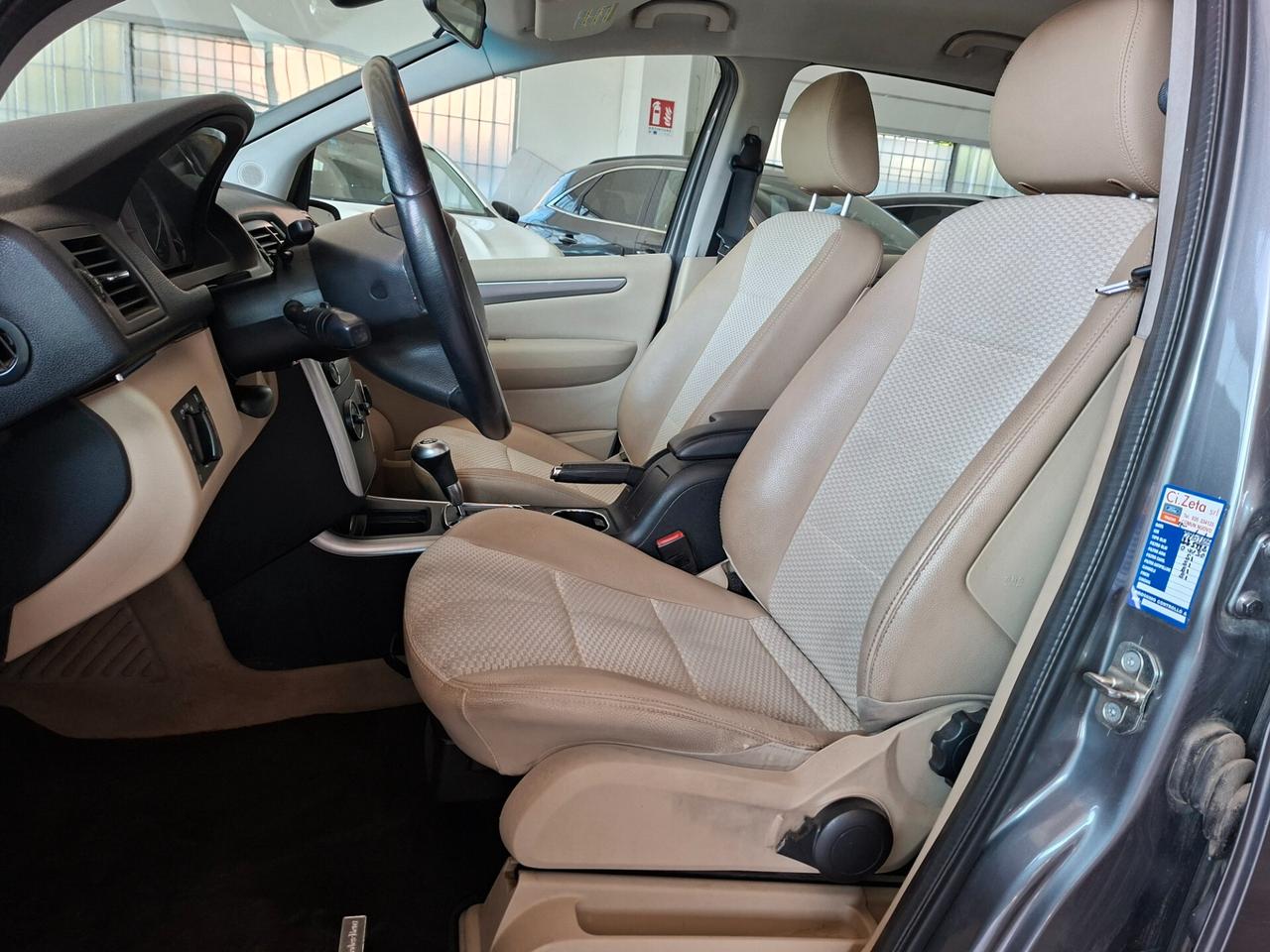 Mercedes-Benz B 200 CAMBIO AUTOMATICO / DA NEOPATENTATI