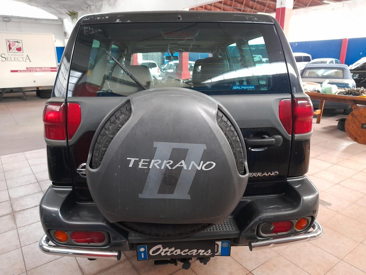 Nissan Terrano II 3.0 DiT 5P. Station Wagon. Hard Top Sport