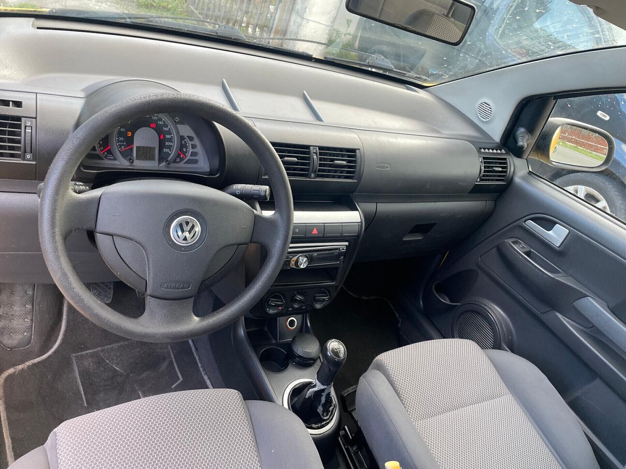 Volkswagen Fox 1.2 BENZINA
