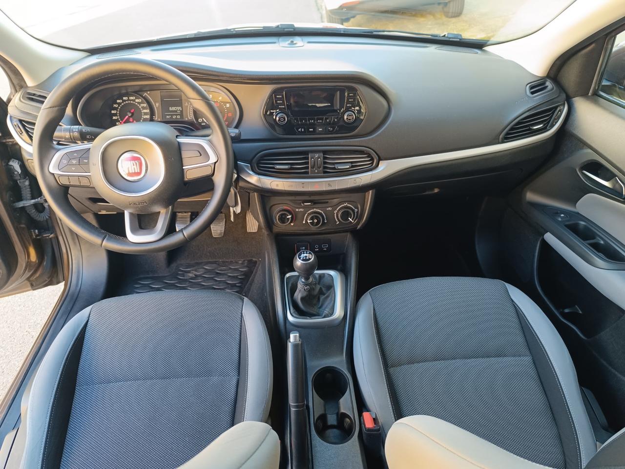 Fiat Tipo 1.4 4 porte Easy