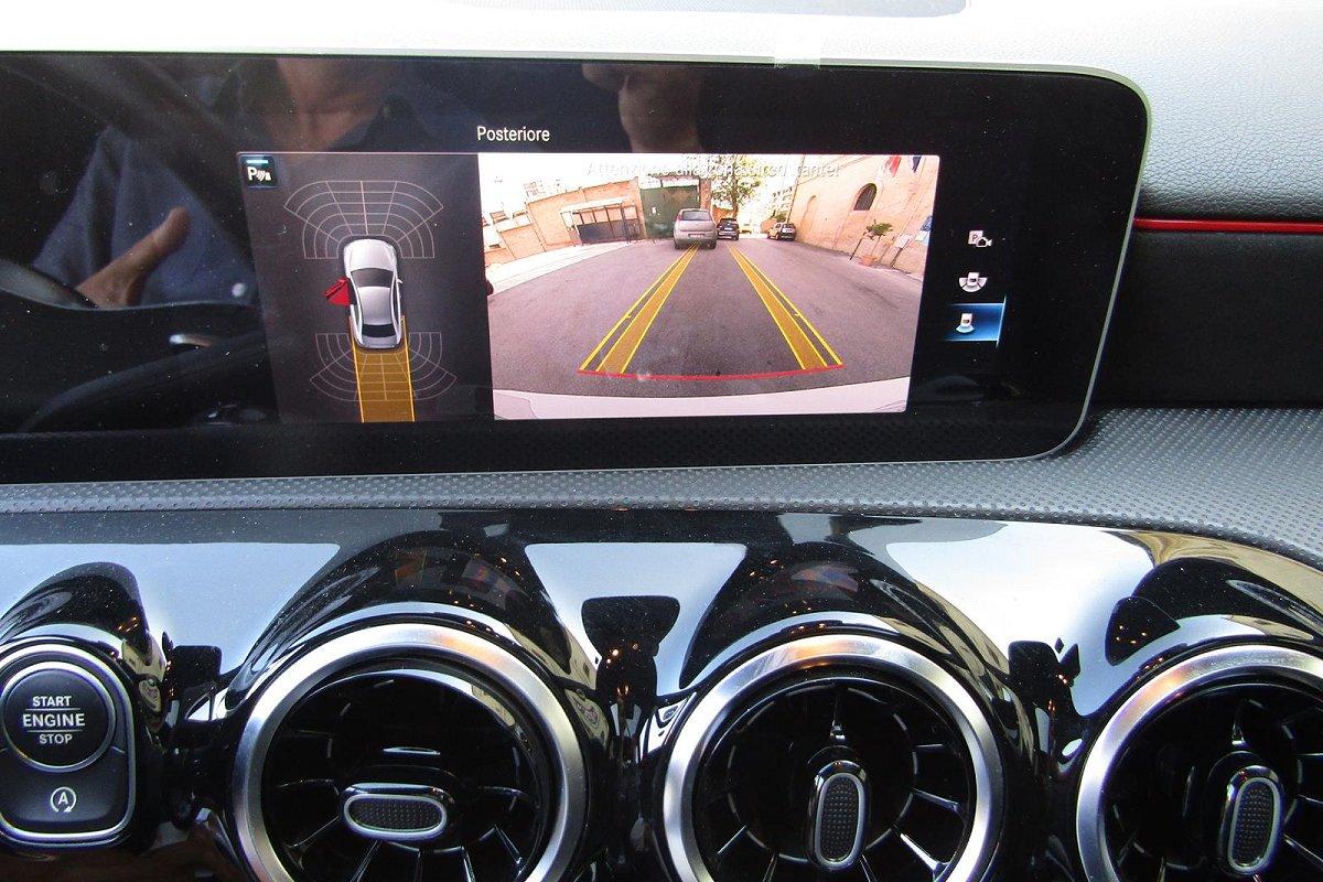 MERCEDES A 200 Automatic Premium
