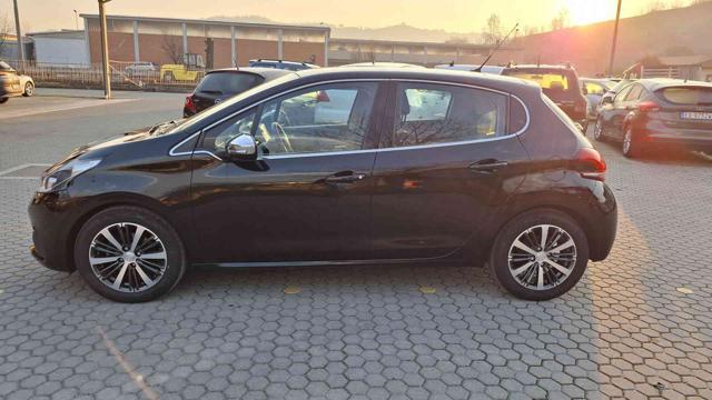 PEUGEOT 208 BlueHDi Allure UNICO PROPRIETARIO