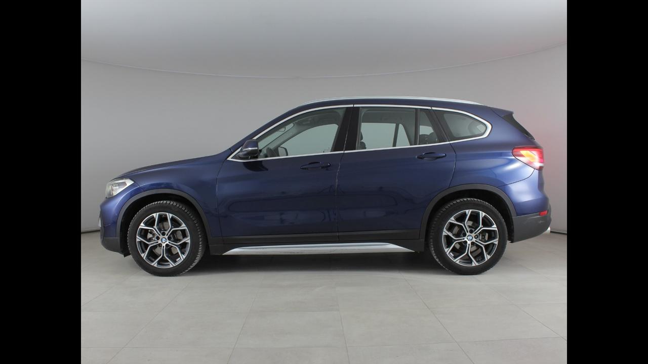 BMW X1 F48 2019 - X1 sdrive18i 140cv