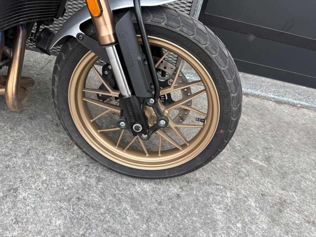 Cf Moto 700CL-X