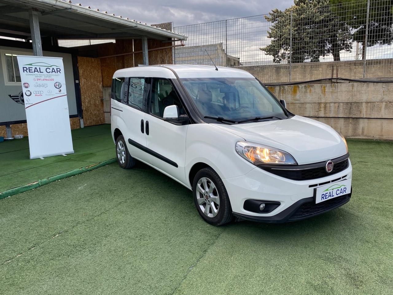 Fiat Doblo 1.6 Diesel Lounge 5 Posti Anno 2018