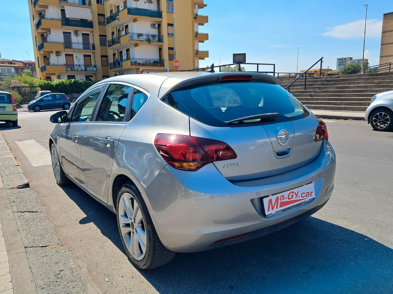Opel Astra 1.7 CDTI 110 cv 5p. Cosmo