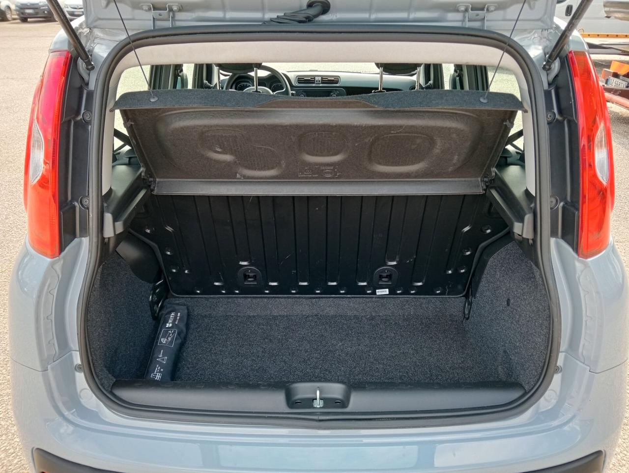 Fiat Panda 1.0 70CV Hybrid OK NEOPATENTATI