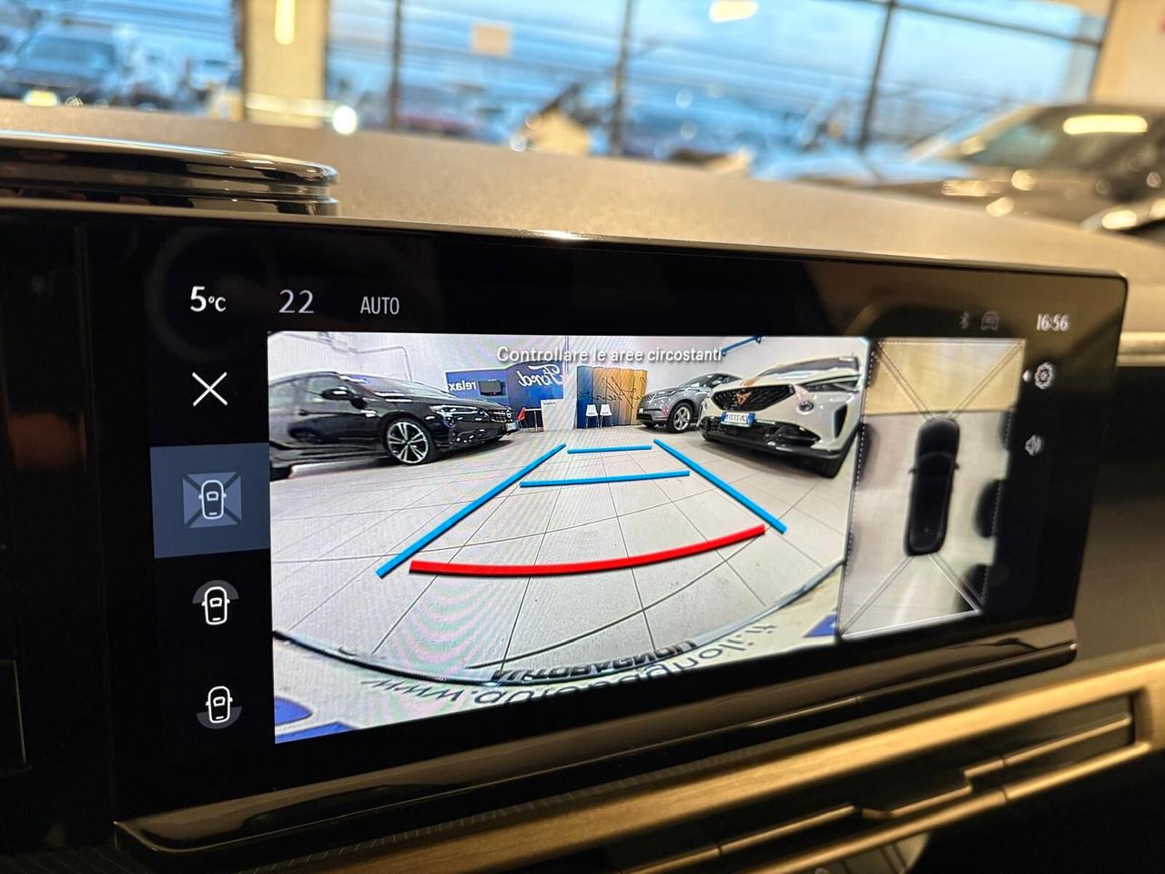 Lancia Ypsilon LX Hybrid 110 e-DCT SPOTICAR