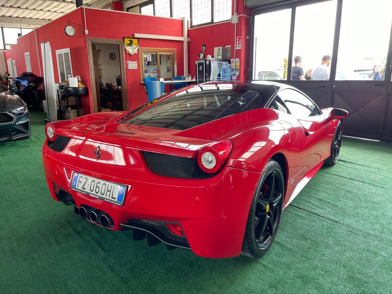 Ferrari 458 Italia DCT Tailor Made PERMUTE RATE
