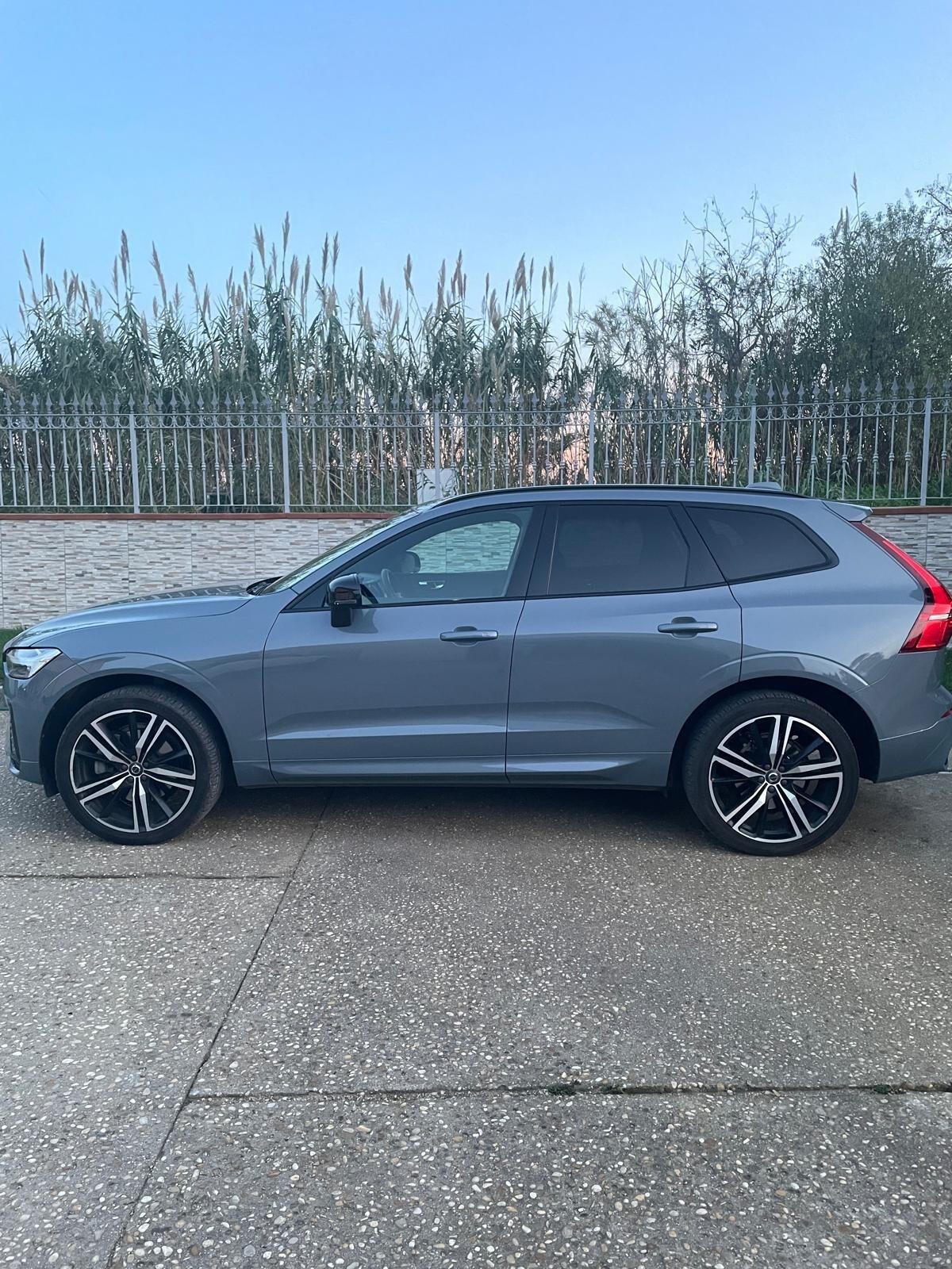 Volvo XC 60 -4x4 -UNICO PROPRIETARIO -GARANZIA