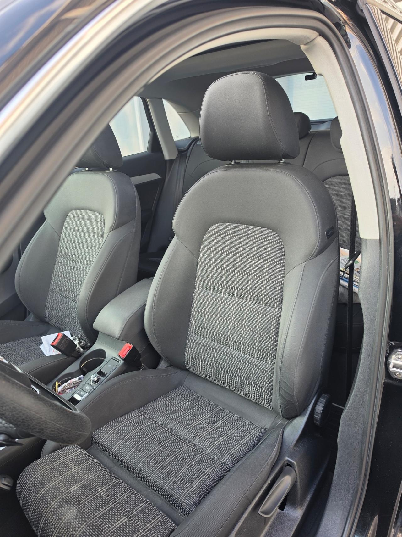 Audi Q3 2.0 TDI 184 CV S tronic quattro edition Sport