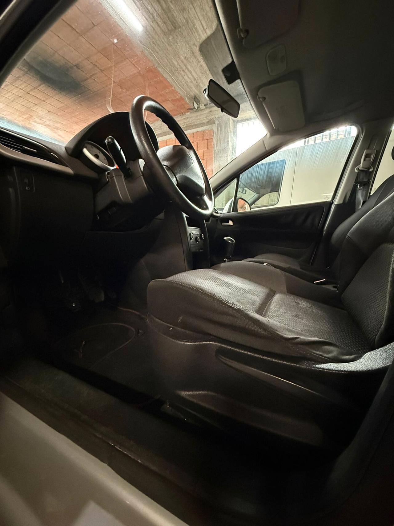 Peugeot 207 1.4 HDi 70CV 5p. Energie