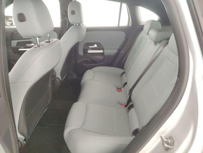 Mercedes-Benz GLA 180 d Progressive Advanced auto