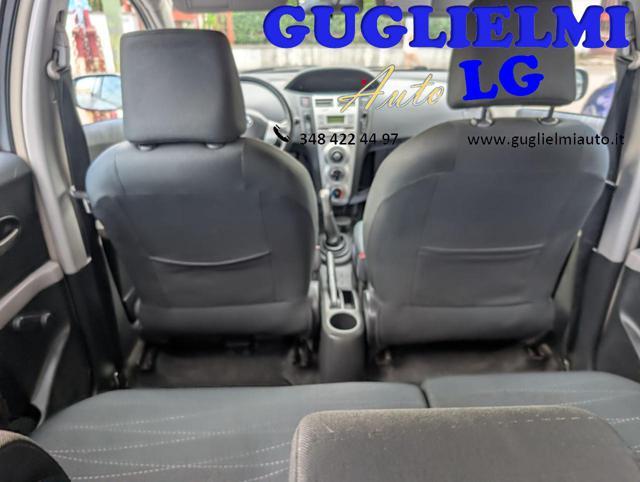TOYOTA Yaris 1.3 5 porte Sol