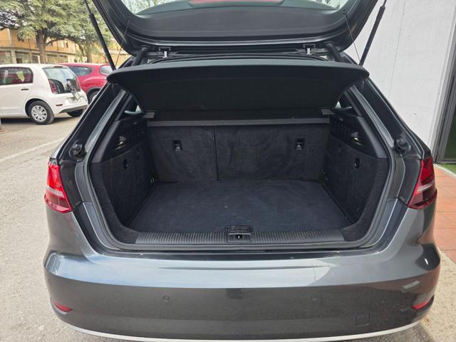 AUDI A3 SPB 30 g-tron S tronic Sport