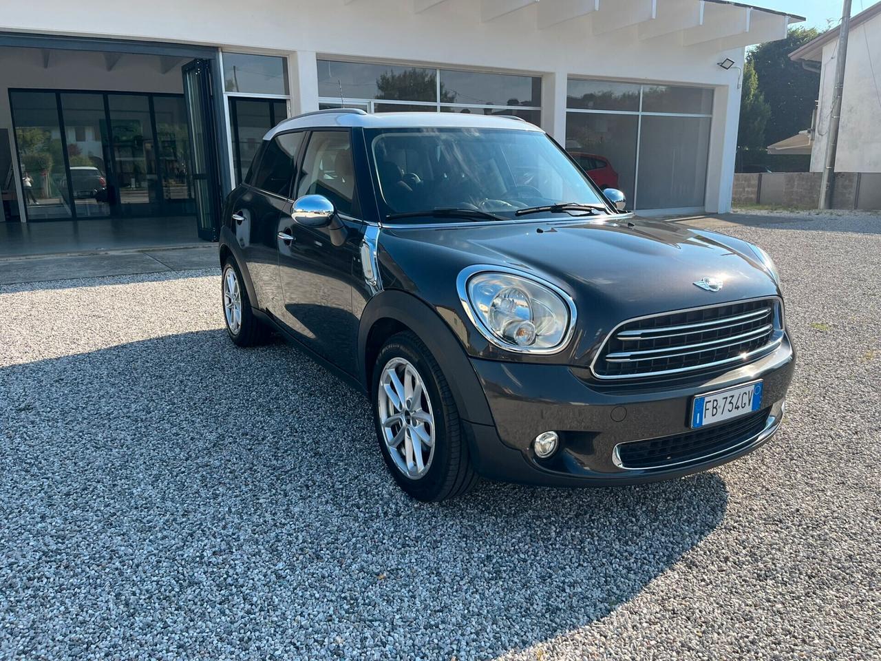 Mini Cooper D Countryman 2.0 Business Automatica