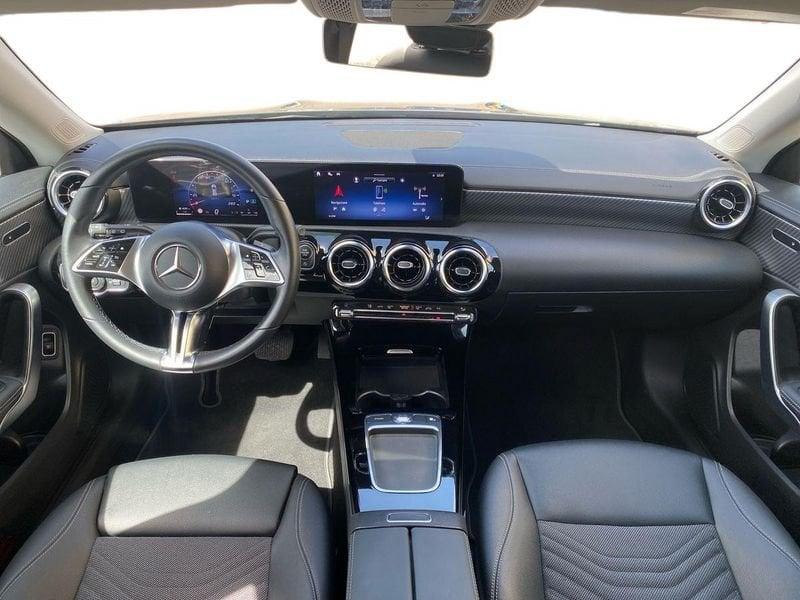 Mercedes-Benz CLA S.Brake CLA Shooting Brake 180 d Progressive Advanced auto