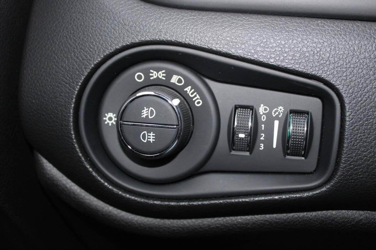 Jeep Renegade 1.6 mjt S 130cv Con TELECAMERA & NAVIGATORE