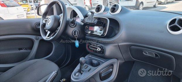 SMART FORTWO EQ Enel-X White