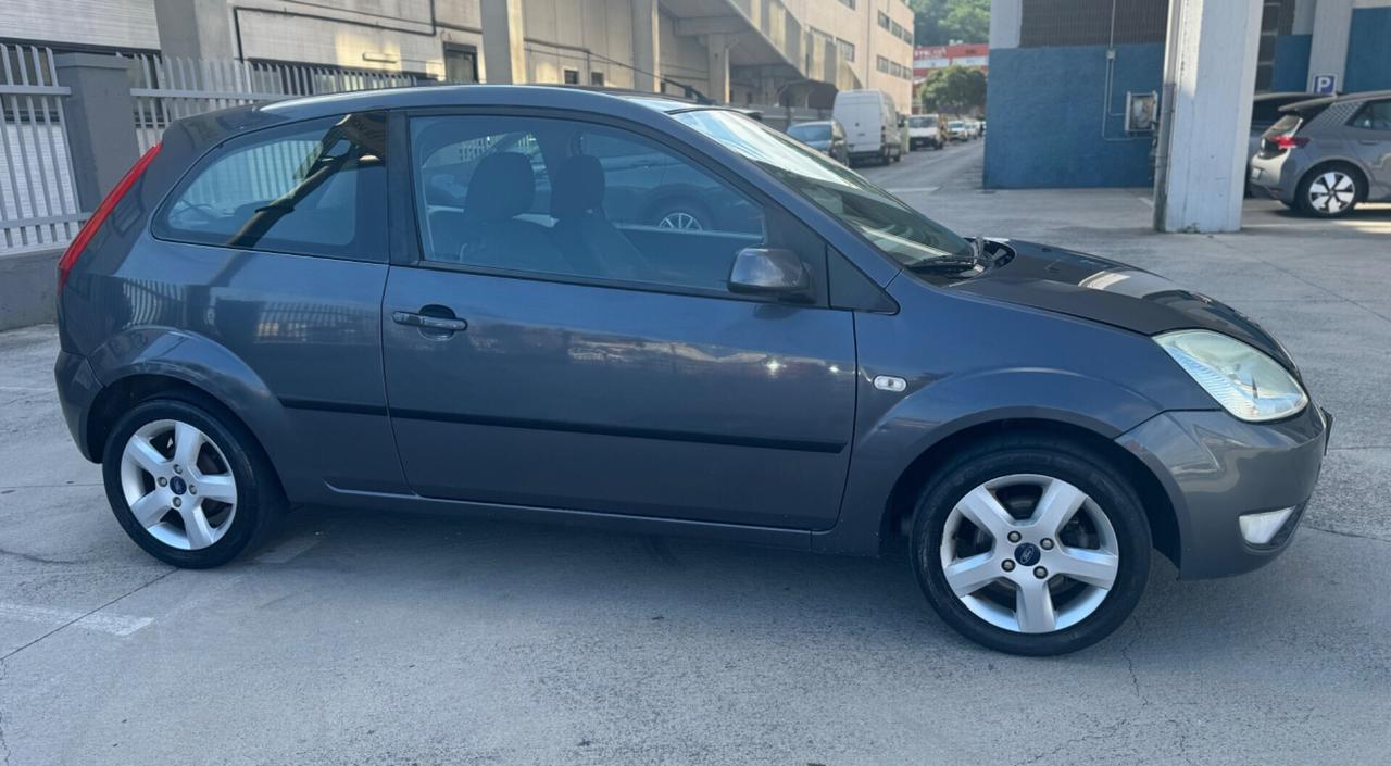 Ford Fiesta 1.4 TDCi 3p. Ghia